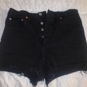 Levi Ribcage Shorts